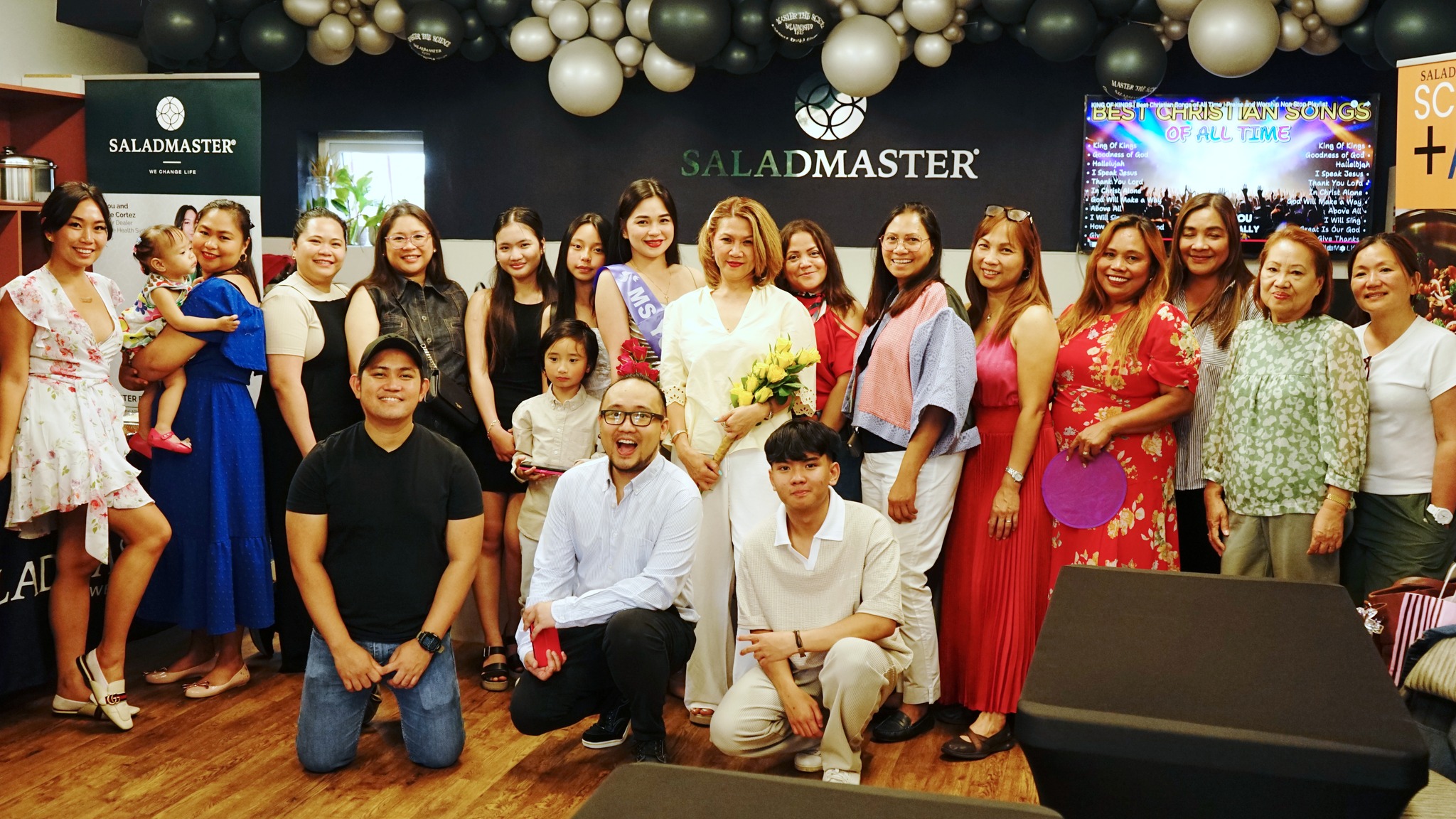 Creative Hearts United Ms Joeace Ang-Siao’s Good Luck Party Neolife Health System ltd