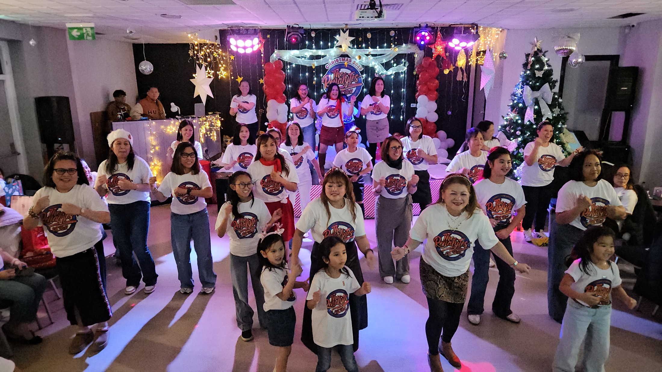 The Renalytes and family Christmas celebration